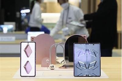 三星去年向苹果iPhone供应约1亿块OLED屏幕，超越乐金显示与京东方，三星给苹果用的oled屏是最好的吗